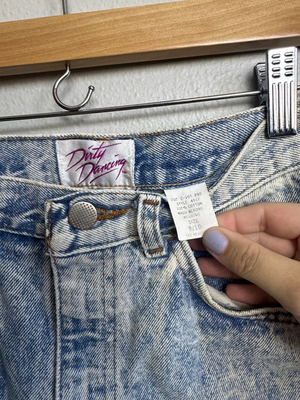 Dirty dancing 80s vintage high waisted Acid Wash Denim Bermuda Jean Shorts - Picture 2 of 9
